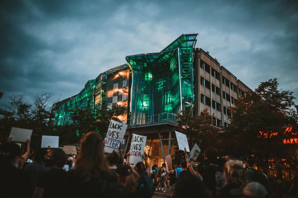 Les concerts en plein air : pourquoi, comment et où?